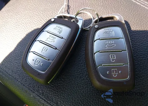 2017 Hyundai Tucson Limited from USA, damaged, VIN KM8J3CA24HU345867